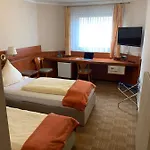 Gaestehaus Praesenzhof Hotel Bensheim