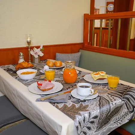 Gaestehaus Praesenzhof 3* Bensheim